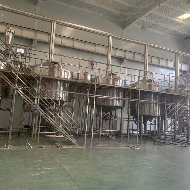 新疆精酿啤酒设备厂—平面布置、设备设计、制造、调试、培训等一条龙服务_COPY
